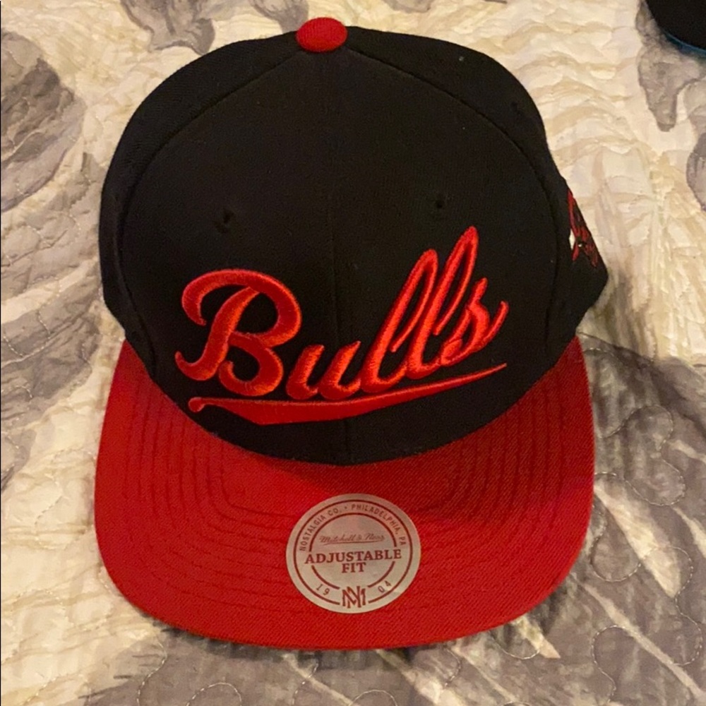 Mitchell & ness bulls snapback